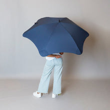 Load image into Gallery viewer, 2020 Navy Exec Blunt Umbrella Model Back View
