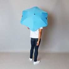 Load image into Gallery viewer, 2020 Metro Blue Blunt Umbrella Model Back View