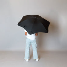 Load image into Gallery viewer, 2020 Classic Black Blunt Umbrella Model Back View