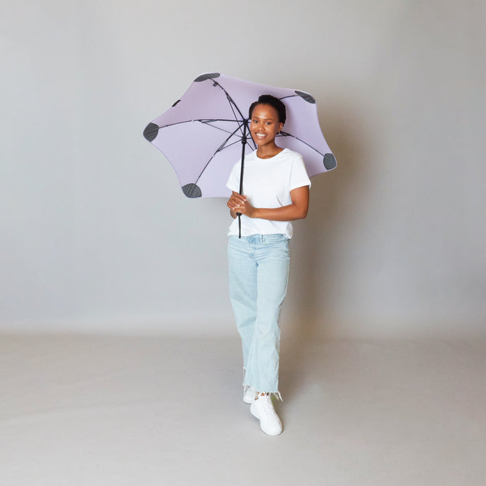 2020 Lilac Coupe Blunt Umbrella Model Front View