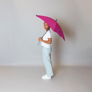 2020 Pink Coupe Blunt Umbrella Model Side View