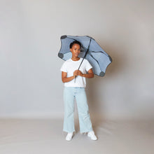 Load image into Gallery viewer, 2020 Metro Houndstooth Blunt Umbrella Model Front View