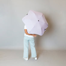 Load image into Gallery viewer, 2020 Metro Lilac Blunt Umbrella Model Back View