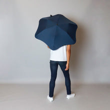 Load image into Gallery viewer, 2020 Metro Navy Blunt Umbrella Model Back View
