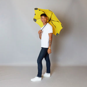 2020 Metro Yellow Blunt Umbrella Model Side View